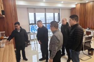 明晰上市路径 凝聚团队力量，谢和博博士莅临指导为吹哨人消防发展注入强心剂